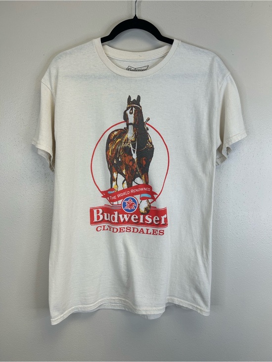 Budweiser Other - Budweiser Graphic Tee Clydesdales Equestrian Size M Beer Logo Party Horse Drink